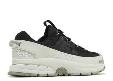 ZOOM VOMERO ROAM 'BLACK LIGHT SILVER'