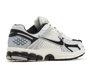WMNS AIR ZOOM VOMERO 5 'PHOTON DUST BLACK'
