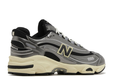 NEW BALANCE 1000 'SILVER METALLIC'
