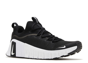 FREE METCON 6 'BLACK WHITE'