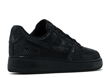 KOBE BRYANT X AIR FORCE 1 LOW 'TRIPLE BLACK'