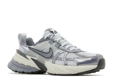 WMNS V2K RUN 'PURE PLATINUM WOLF GREY'
