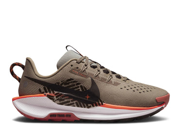 PEGASUS TRAIL 5 'KHAKI HYPER CRIMSON'