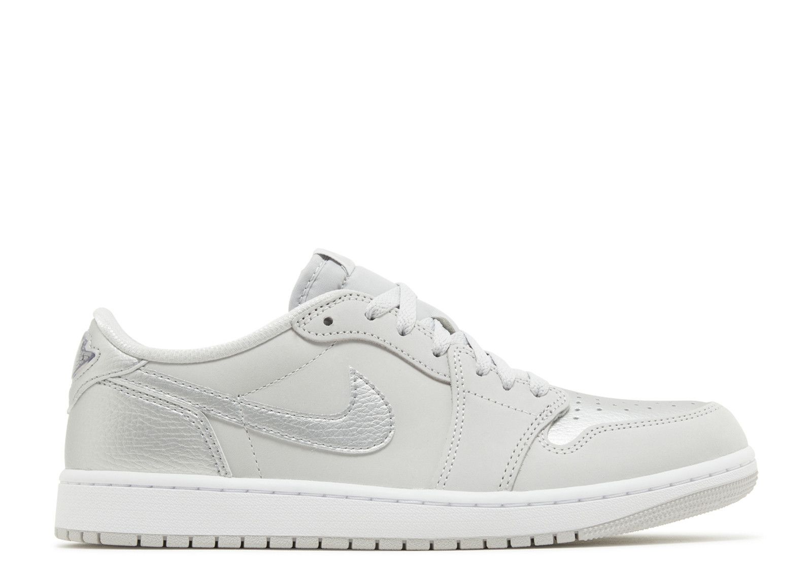 JORDAN 1 RETRO LOW OG 'METALLIC SILVER'
