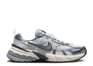 WMNS V2K RUN 'PURE PLATINUM WOLF GREY'