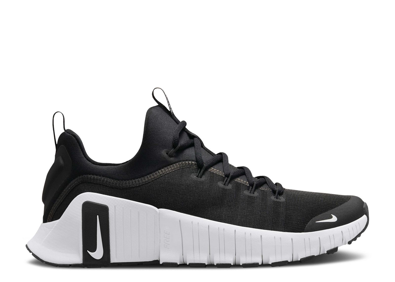 FREE METCON 6 'BLACK WHITE'