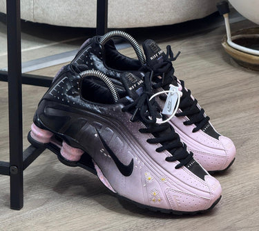 WMNS SHOX R4 'SAKURA'