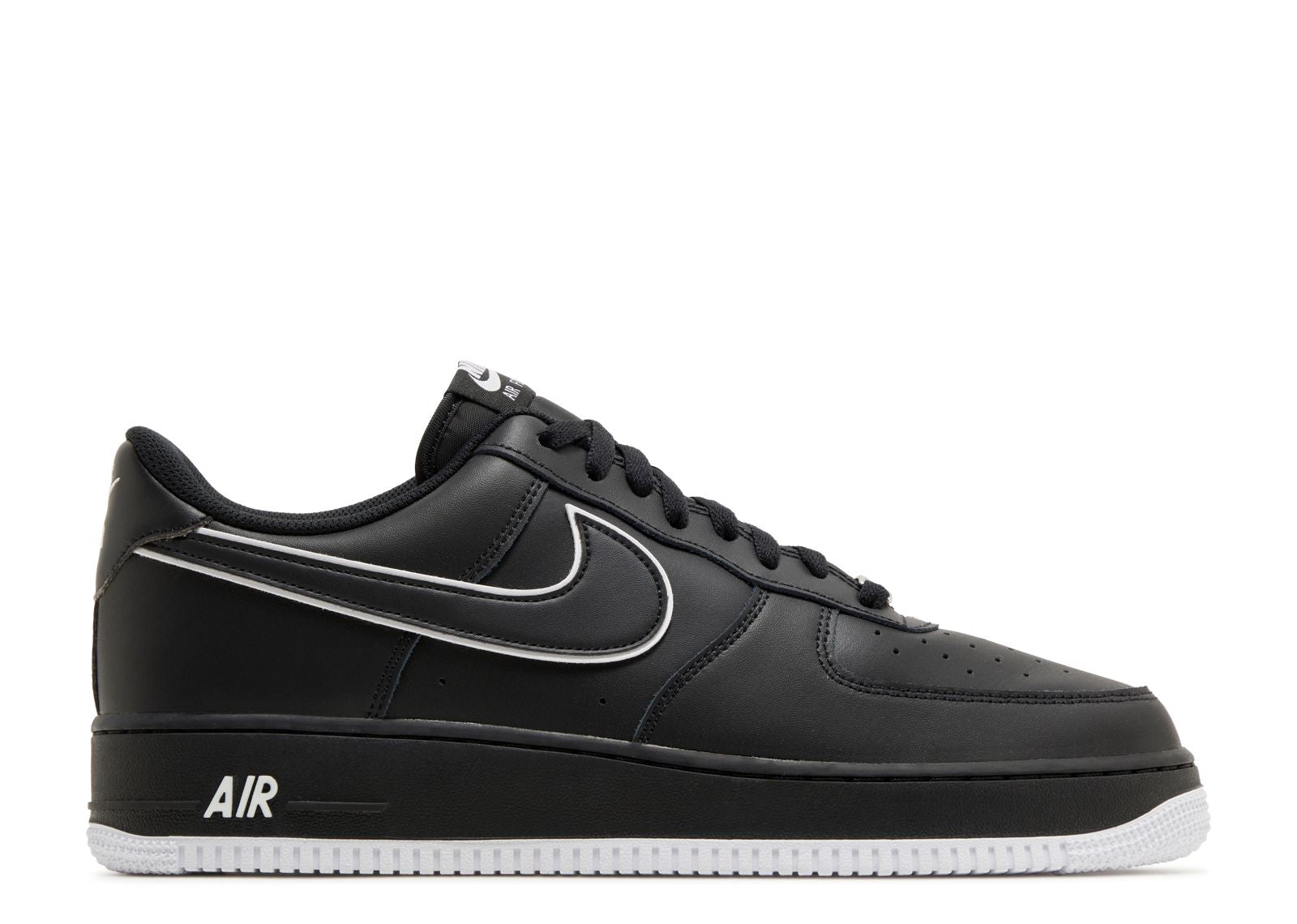 AIR FORCE 1 '07 'BLACK WHITE'