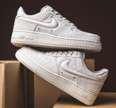 AIR FORCE 1 '07 'LIGHT BONE WHITE'