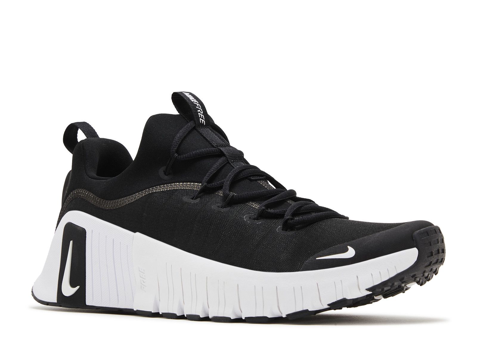 FREE METCON 6 'BLACK WHITE'