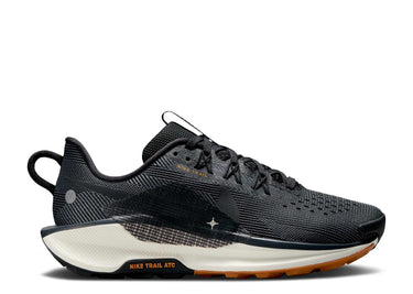 PEGASUS TRAIL 5 'BLACK MONARCH'