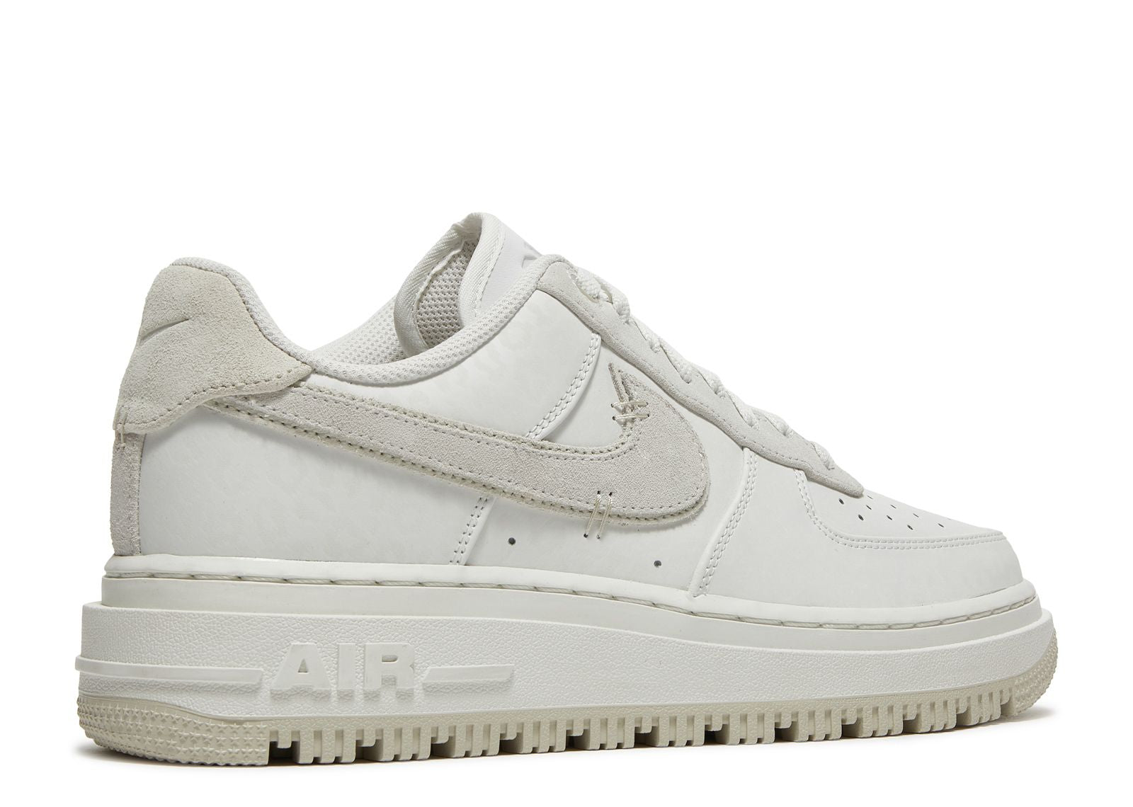 AIR FORCE 1 LUXE 'TRIPLE WHITE'