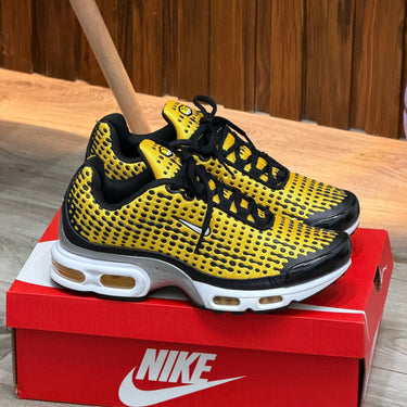 AIR MAX PLUS 7 'VARSITY MAIZE'