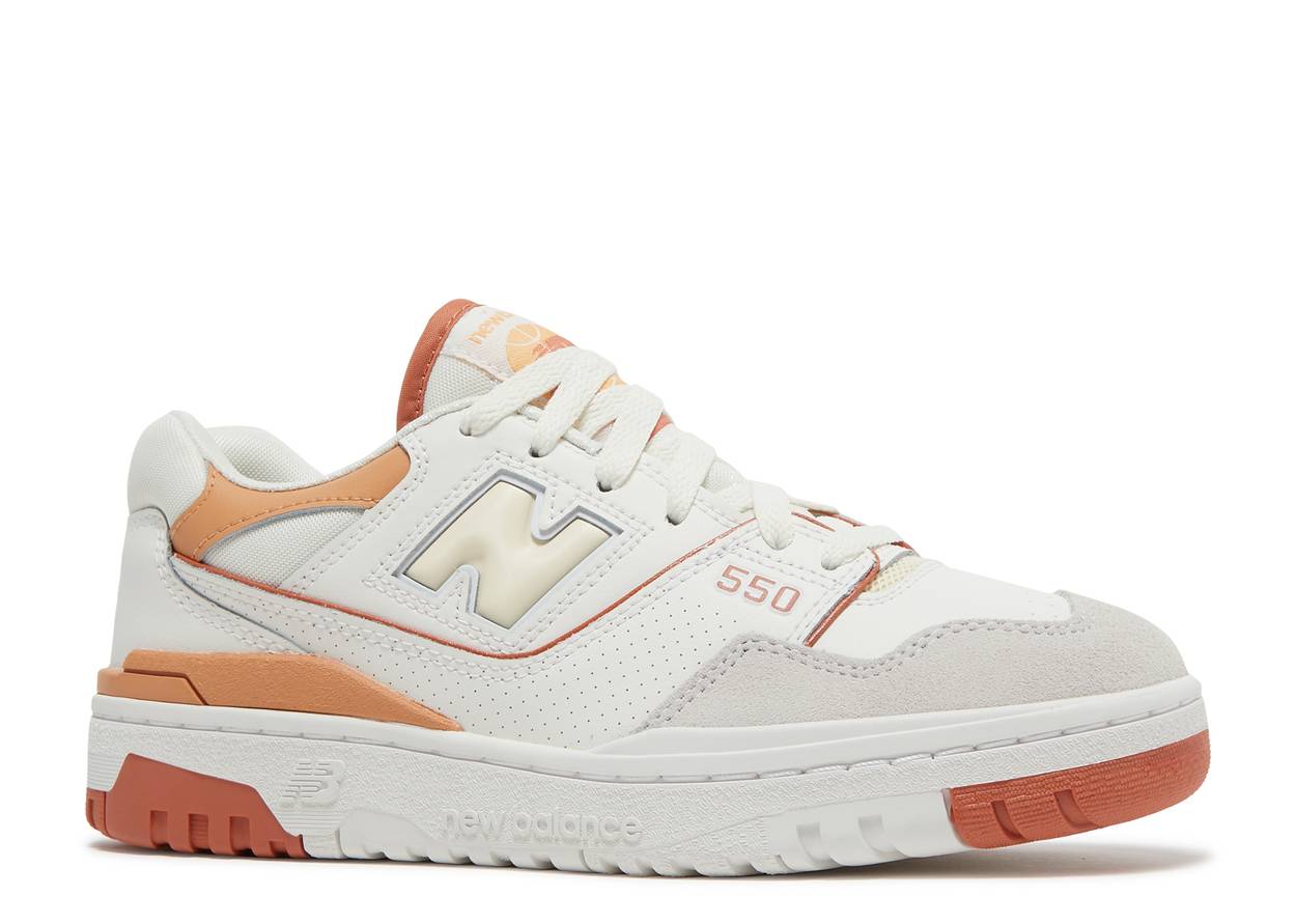 WMNS 550 'AU LAIT'